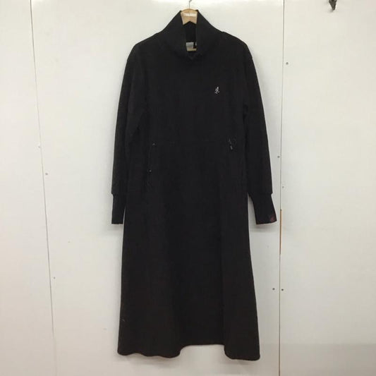 グラミチ GRAMICCI ワンピース ロングスカート gljk2-f1085 GRAMICCI×FREAK’SSTORE ニットフリースタートルネックワンピース FREE ロゴ、文字 黒 / ブラック /  レディース USED 古着 中古 10134194