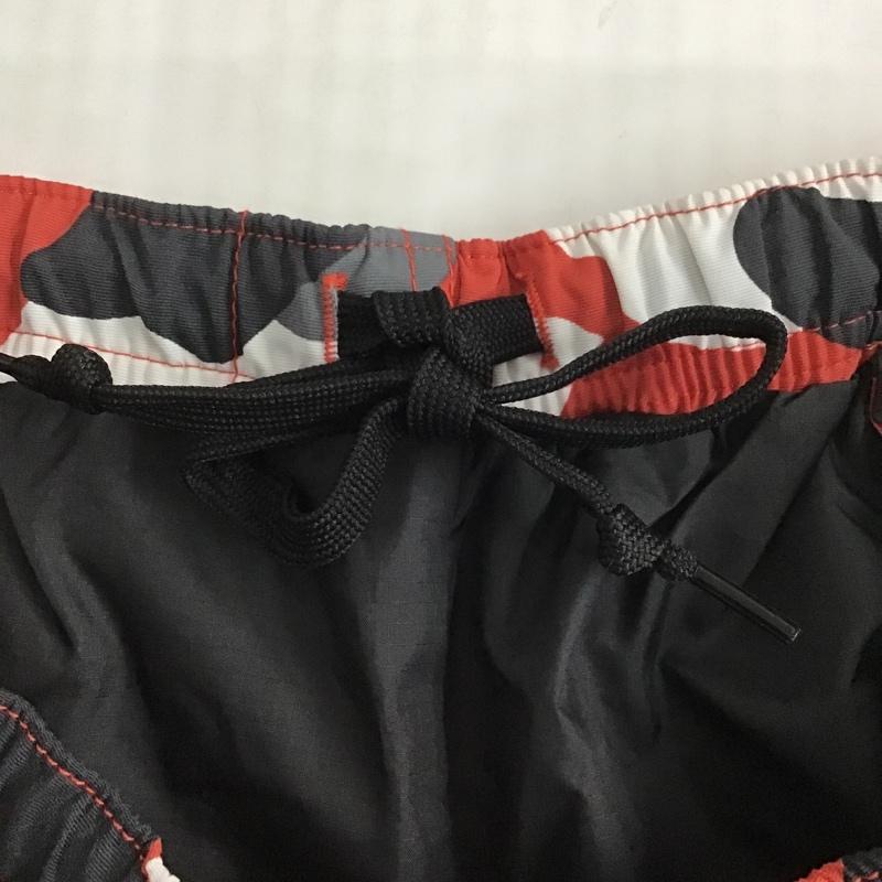 アベイシングエイプ A BATHING APE パンツ ワークパンツ、ペインターパンツ ナイロン サルカモ L 総柄 マルチカラー / マルチカラー /  メンズ USED 古着 中古 10102320