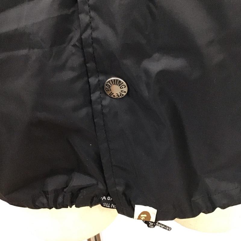 アベイシングエイプ A BATHING APE ジャケット、上着 ジャケット、ブレザー ナイロンジャケット カラージャケット 前ボタン nowhere 10周年 M ロゴ、文字 黒 / ブラック /  メンズ USED 古着 中古 10119526
