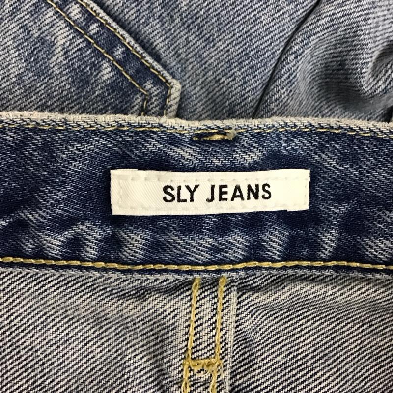 スライ SLY パンツ デニム、ジーンズ 030BAY11-3620 AARON JW STRAIGHT-B 26 無地 青 / ブルー /  レディース USED 古着 中古 10120148