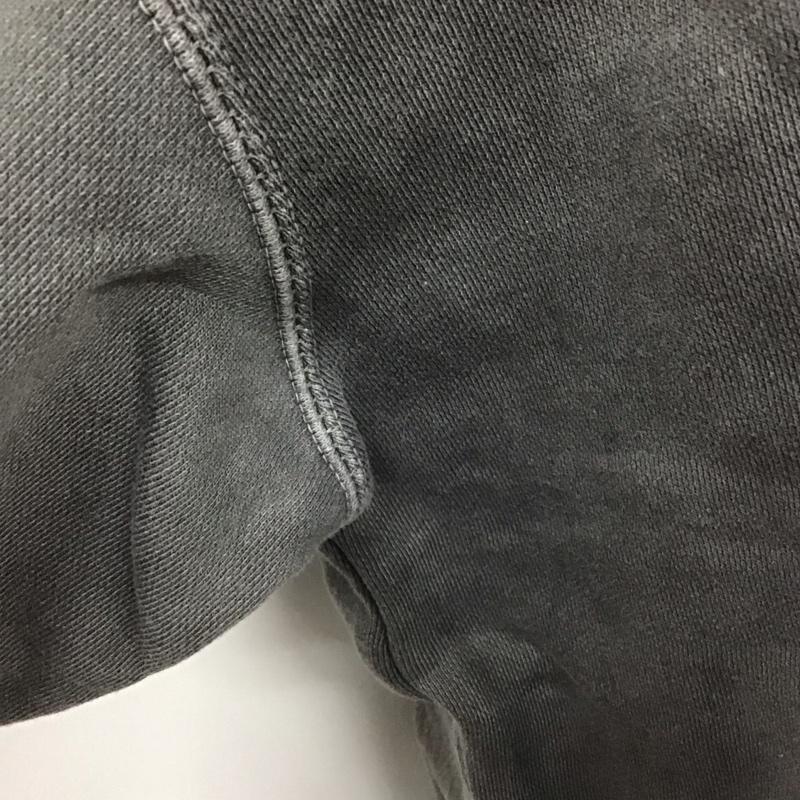 エム M トレーナー 長袖 長袖トレーナー スウェット クルーネック リブスウェットカットソー TPC コラボ XL プリント 灰 / グレー /  メンズ USED 古着 中古 10124666