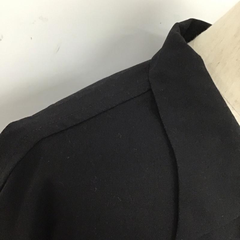 ジーユー GU シャツ、ブラウス 半袖 半袖シャツ 無地シャツ ポケットシャツ L ロゴ、文字 黒 / ブラック /  メンズ USED 古着 中古 10127086