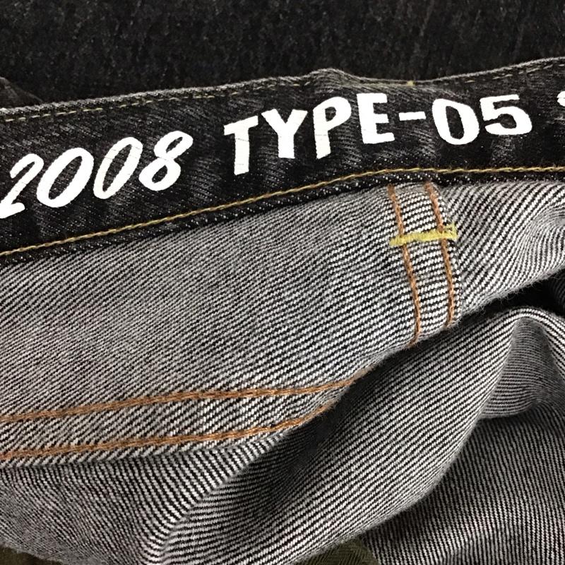 アベイシングエイプ A BATHING APE パンツ デニム、ジーンズ 001DPE801006X TYPE-05 SLIM TAPER 2XL ロゴ、文字 黒 / ブラック /  メンズ USED 古着 中古 10120184
