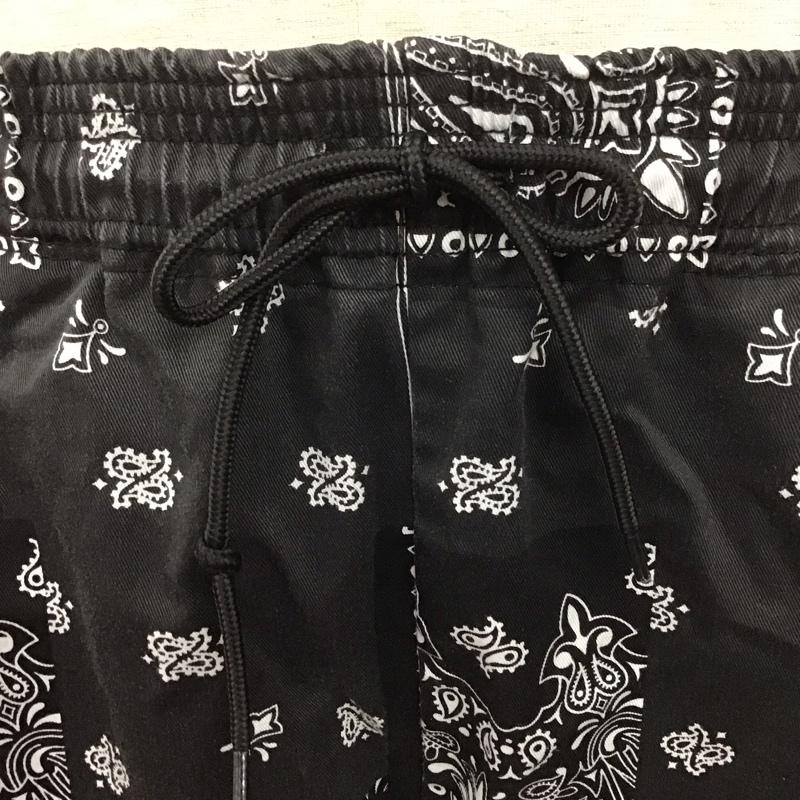 フリークスストア FREAK S STORE パンツ ワークパンツ、ペインターパンツ 203-1410 イージーパンツ カジュアルパンツ ワイドパンツ ウエストゴム L 総柄 X バンダナ柄 黒 / ブラック / X 白 / ホワイト /  メンズ USED 古着 中古 10107223