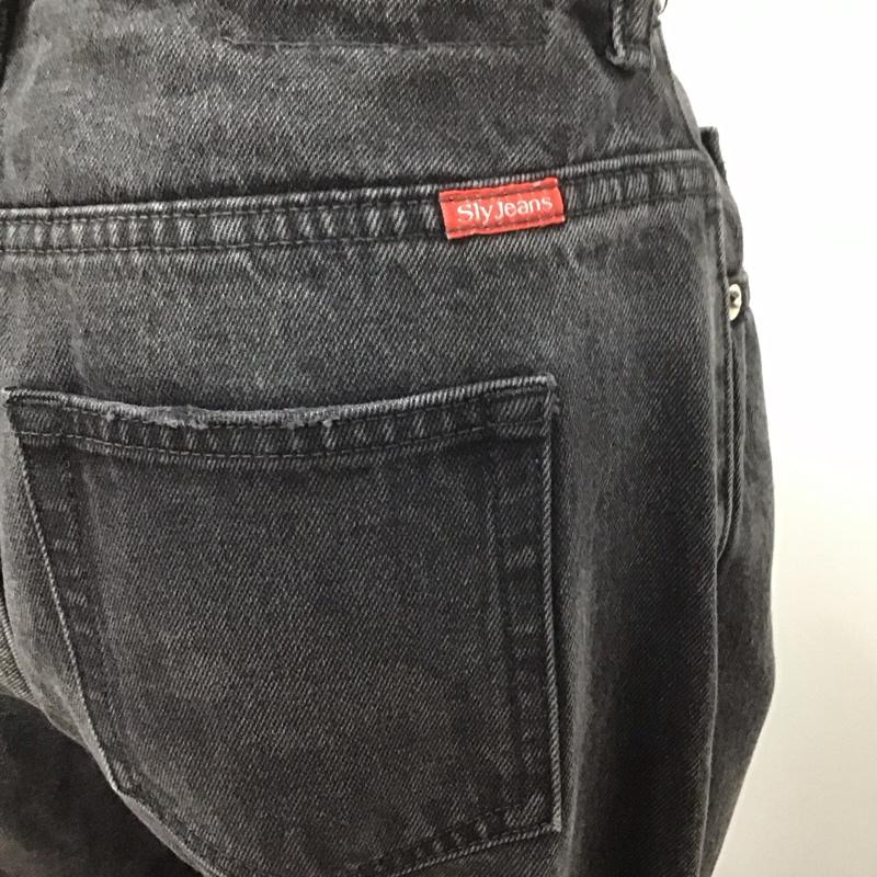 スライ SLY パンツ デニム、ジーンズ 030FSR11-3560 ハイウエスト ワイド ストレート 2 無地 黒 / ブラック /  レディース USED 古着 中古 10109439