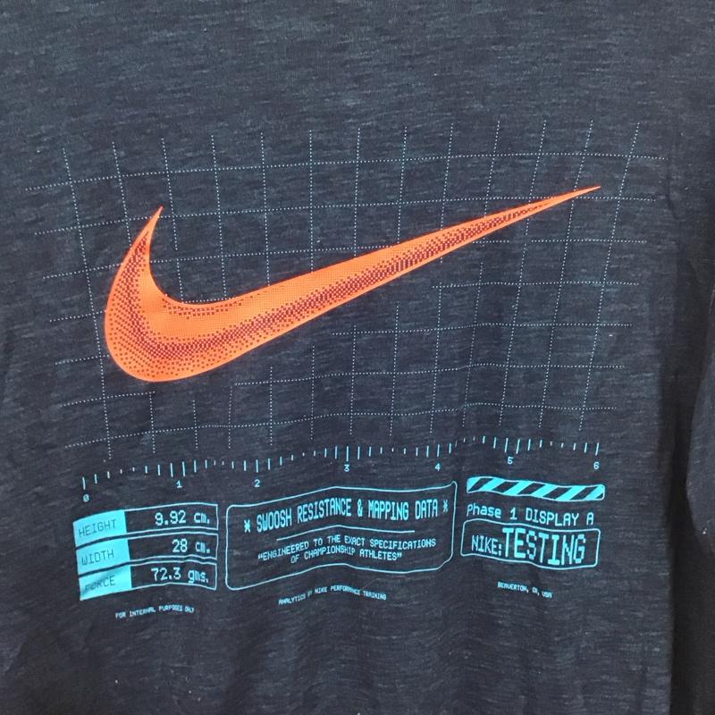 ナイキ NIKE Tシャツ 長袖 DA0650-451 M ロゴ、文字 紺 / ネイビー /  メンズ USED 古着 中古 10128510