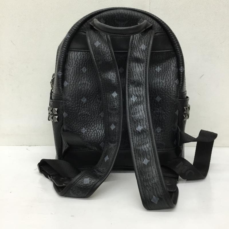 エムシーエム MCM リュックサック、デイパック リュックサック、デイバッグ ロゴ、文字 黒 / ブラック /  レディース USED 古着 中古 10139269