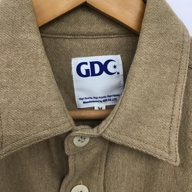 ジーディーシー GDC シャツ、ブラウス 長袖 長袖シャツ 無地シャツ カラーシャツ M 無地 ベージュ / ベージュ /  メンズ USED 古着 中古 10148122