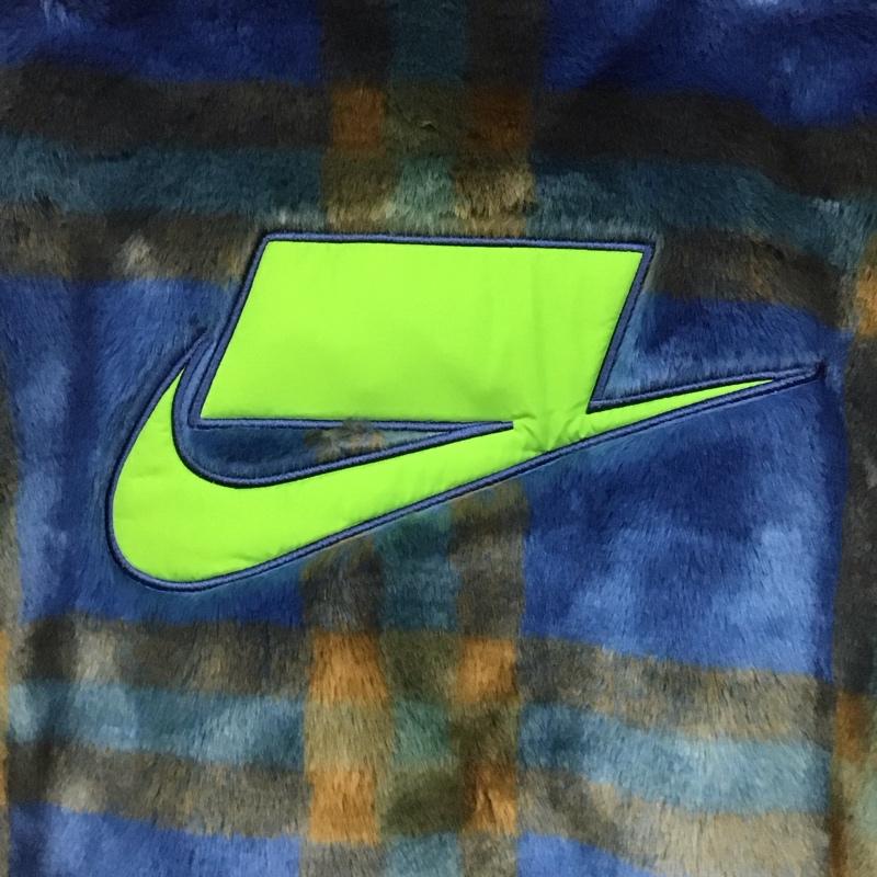 ナイキ NIKE ジャケット、上着 ジャケット、ブレザー dd4542-476 NSWFXFURAOPジャケット アウター M ロゴ、文字 マルチカラー / マルチカラー /  レディース USED 古着 中古 10135244