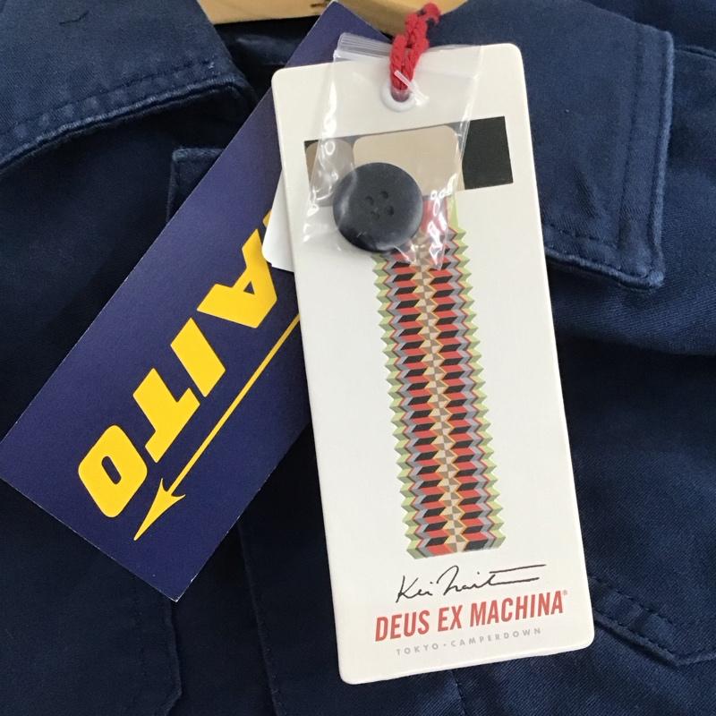 デウスエクスマキナ DEUS EX MACHINA ジャケット、上着 ジャケット、ブレザー dmf206837 naito ジャケット アウター M ロゴ、文字 紺 / ネイビー /  メンズ USED 古着 中古 10130737
