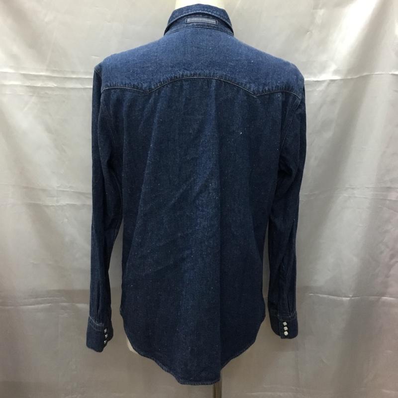 リーバイス Levi s シャツ、ブラウス 長袖 デニムシャツ M 無地 インディゴ / インディゴ /  メンズ USED 古着 中古 10108919