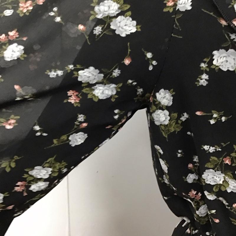 マジェスティックレゴン MAJESTIC LEGON ワンピース ロングスカート 1096065223 ボウタイプリーツフラワーワンピ M 総柄 X 花柄 黒 / ブラック /  レディース USED 古着 中古 10121184