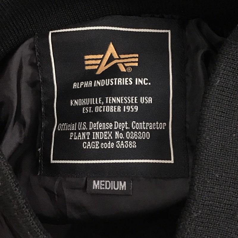 アルファインダストリー Alpha Industries ジャケット、上着 ジャンパー、ブルゾン ジップアップジャケット ジャンパー ジャケット カジュアルジャケット アウター M ロゴ、文字 黒 / ブラック /  メンズ USED 古着 中古 10119522