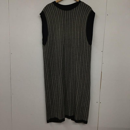 ローリーズファーム LOWRYS FARM ワンピース ロングスカート lf721076ad ロングワンピース ノースリーブワンピース FREE 総柄 白 / ホワイト / X 黒 / ブラック /  レディース USED 古着 中古 10137567