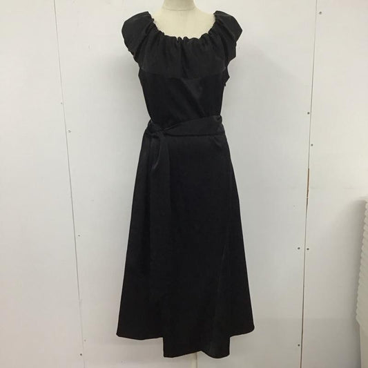 ヴィヴィアンウエストウッド Vivienne Westwood ワンピース ロングスカート 3 無地 黒 / ブラック /  レディース USED 古着 中古 10111414