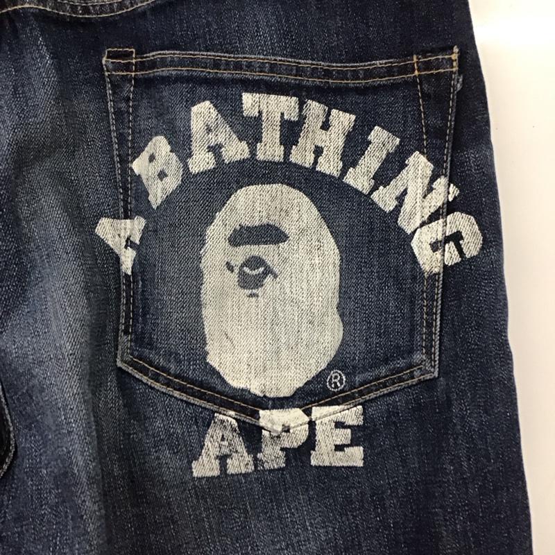 アベイシングエイプ A BATHING APE パンツ デニム、ジーンズ デニムパンツ XL プリント インディゴ / インディゴ /  メンズ USED 古着 中古 10139718
