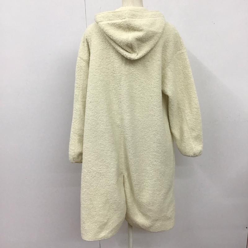 ジーユー GU コート コート一般 241-338484 ボアオーバーサイズロングコート GU × UNDERCOVER M 無地 白 / ホワイト /  レディース USED 古着 中古 10126574