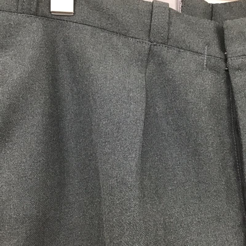 古着 USED パンツ スラックス スラックスパンツ ワイドパンツ カジュアルパンツ センタータックパンツ 48 ワンポイント 灰 / グレー /  メンズ USED 古着 中古 10109313