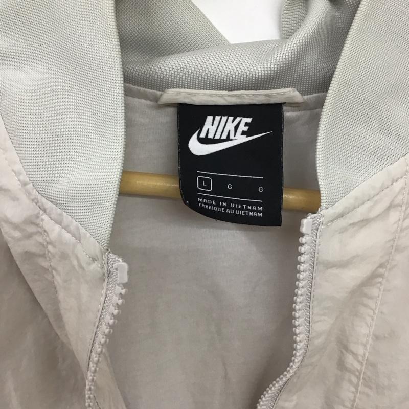 ナイキ NIKE ジャケット、上着 ジャケット、ブレザー ar2215-078 プレイヤーズウーブンジャケット ナイロンジャケット L ロゴ、文字 灰 / グレー /  メンズ USED 古着 中古 10131470
