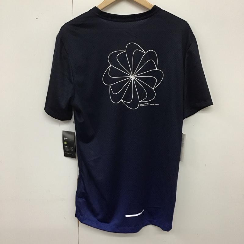ナイキ NIKE Tシャツ 半袖 AQ4931-492 DRI-FIT パックプリント スポーツウェア トレーニングウェア タグ付き L ロゴ、文字 紺 / ネイビー /  メンズ USED 古着 中古 10135576