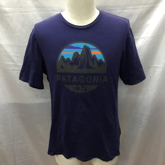 パタゴニア patagonia Tシャツ 半袖 38526SP20 オーガニックコットン XS ロゴ、文字 紺 / ネイビー /  メンズ USED 古着 中古 10117198