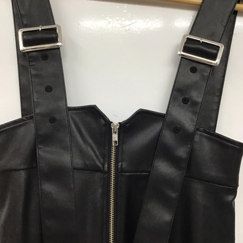 アズールバイマウジー AZUL BY MOUSSY ワンピース・ドレス・オールインワン ワンピース・ドレス・オールインワン 250gab33-106h フェイクレザージップアップジャンパースカー オールインワン S 無地 黒 / ブラック /  レディース USED 古着 中古 10143717