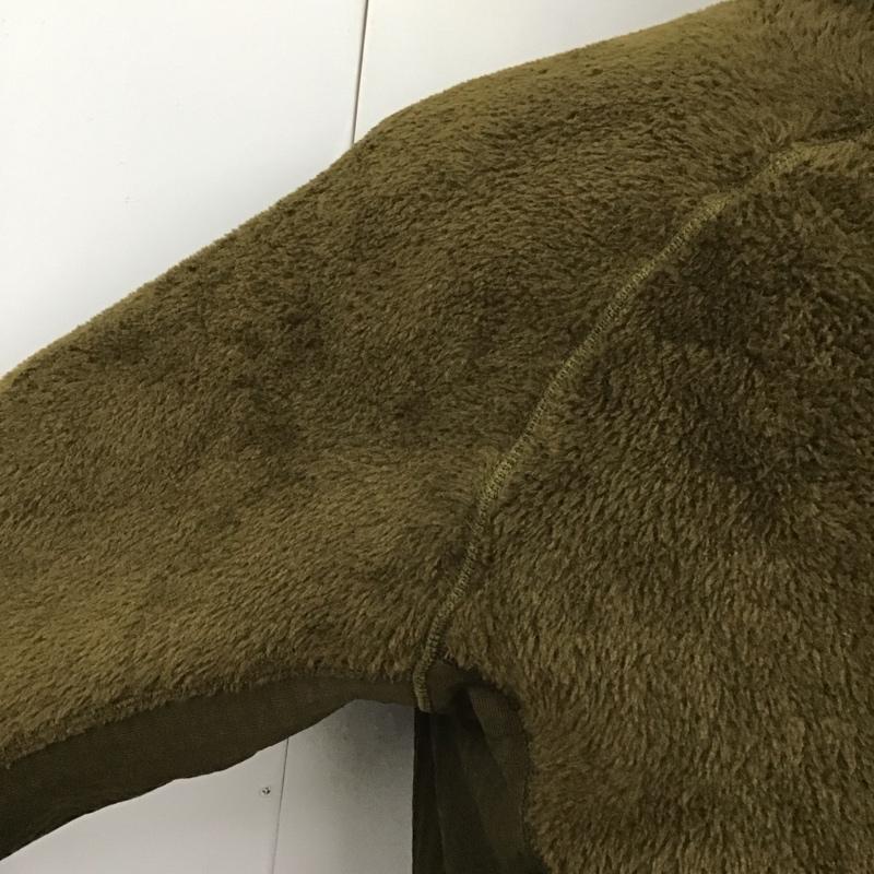 パタゴニア patagonia ジャケット、上着 ジャケット、ブレザー 25139fa18 フリースジャケット 長袖ジップアップジャケット S ロゴ、文字 カーキ / カーキ /  メンズ USED 古着 中古 10121456