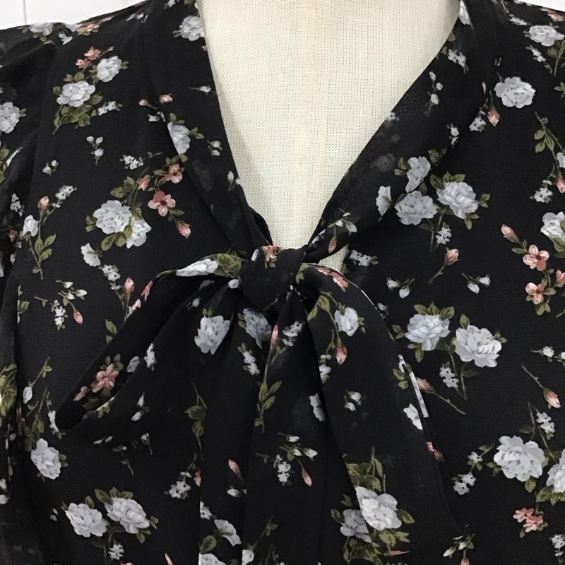 マジェスティックレゴン MAJESTIC LEGON ワンピース ロングスカート 1096065223 ボウタイプリーツフラワーワンピ M 総柄 X 花柄 黒 / ブラック /  レディース USED 古着 中古 10121184