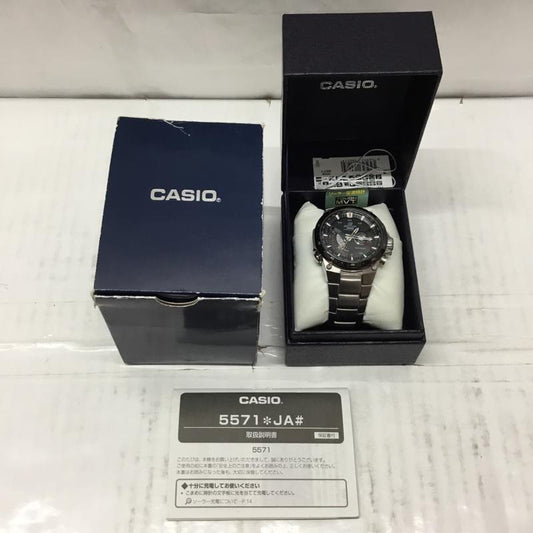 カシオ CASIO 腕時計 アナログ（クォーツ式） EQW-A1000 EDIFICE ソーラー電波 箱有 ロゴ、文字 銀 / シルバー / X 黒 / ブラック /  メンズ USED 古着 中古 10106514