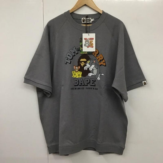 アベイシングエイプ A BATHING APE カットソー 半袖 半袖スウェットカットソー クルーネックカットソー プリントカットソー トムとジェリー XXL プリント 灰 / グレー /  メンズ USED 古着 中古 10130683
