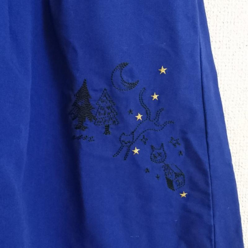 スカラー ScoLar スカート ひざ丈スカート 刺繍 M 無地 X 刺繍 青 / ブルー /  レディース USED 古着 中古 10036952