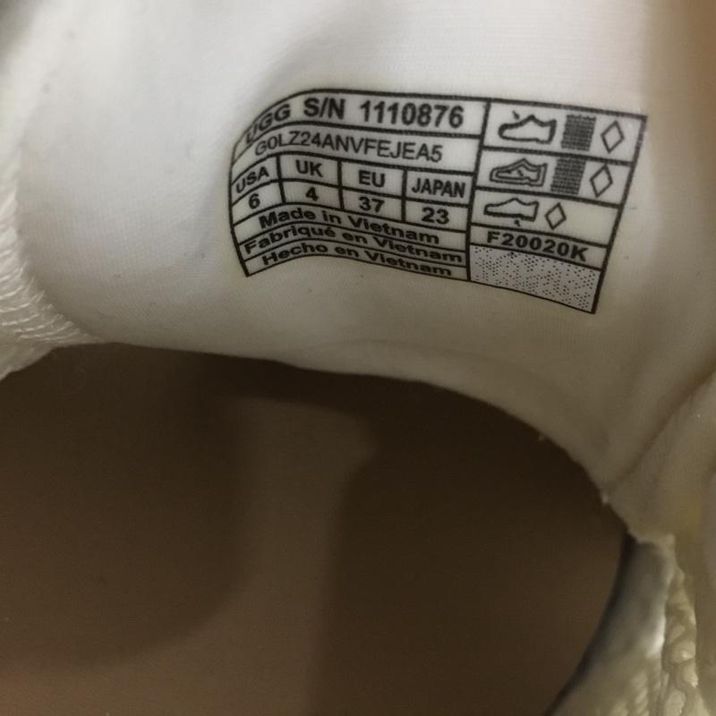 アグ UGG スニーカー スニーカー 1110876 Libu Lite リブ ライト 23cm 23.0cm ロゴ、文字 オフホワイト / オフホワイト /  レディース USED 古着 中古 10148796