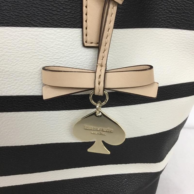 ケイトスペード Kate Spade トートバッグ トートバッグ ロゴ、文字 黒 / ブラック / X 白 / ホワイト /  レディース USED 古着 中古 10138853