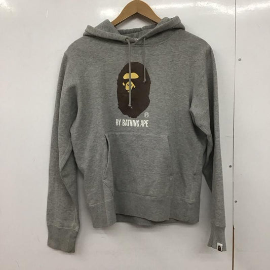 アベイシングエイプ A BATHING APE パーカー 長袖 長袖パーカー プルオーバーパーカー スウェット M プリント 灰 / グレー /  メンズ USED 古着 中古 10147864