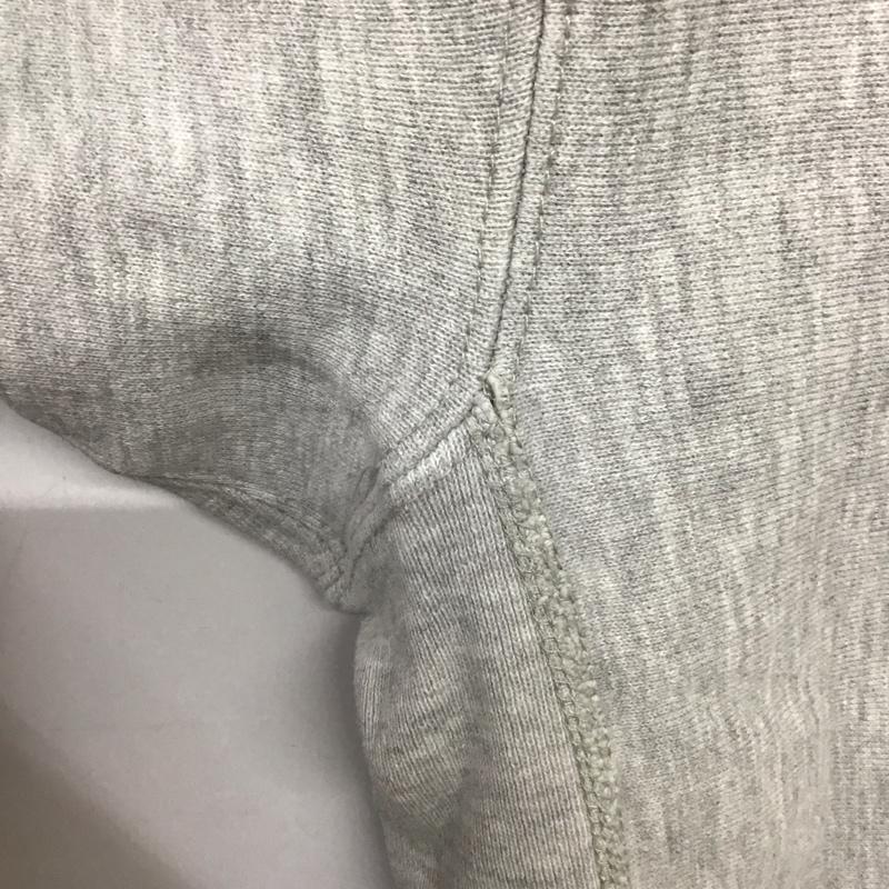 チャンピオン Champion トレーナー 長袖 長袖トレーナー スウェット クルーネック プルオーバー XL ロゴ、文字 灰 / グレー /  メンズ USED 古着 中古 10142351