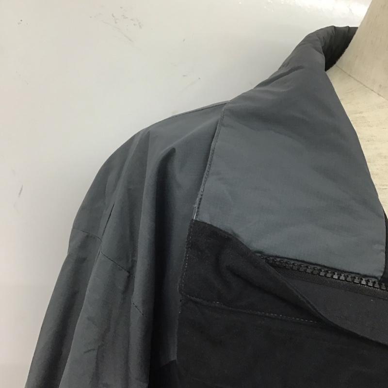 コロンビア Columbia ジャケット、上着 ジャンパー、ブルゾン XL ロゴ、文字 黒 / ブラック / X 灰 / グレー /  メンズ USED 古着 中古 10106550