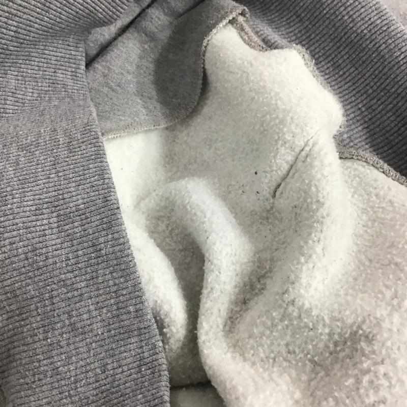 チャンピオン Champion パーカー 長袖 ジップアップパーカー 長袖パーカー カジュアルジャケット L ロゴ、文字 灰 / グレー /  メンズ USED 古着 中古 10146018