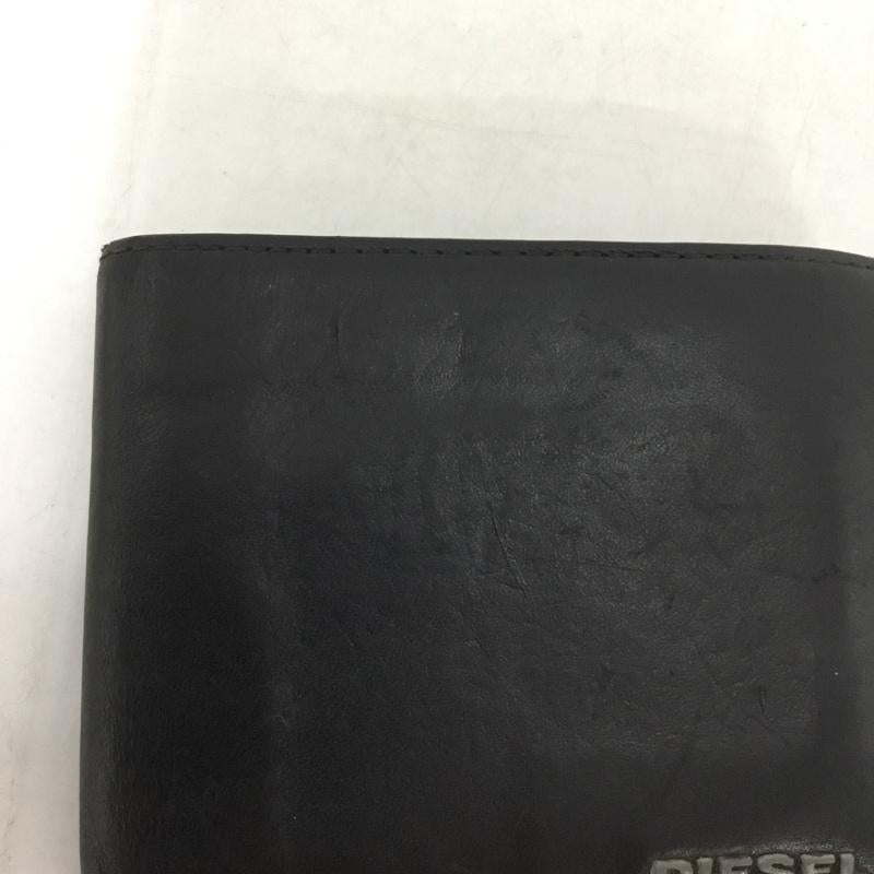 ディーゼル DIESEL 財布 二つ折り ロゴ、文字 黒 / ブラック /  メンズ USED 古着 中古 10136701