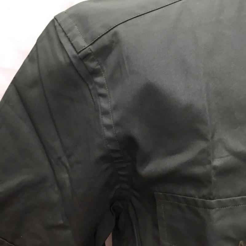 ラフシモンズ RAF SIMONS シャツ、ブラウス 半袖 半袖シャツ カラーシャツ 半袖カットソー 無地シャツ 44 無地 カーキ / カーキ /  メンズ USED 古着 中古 10116135