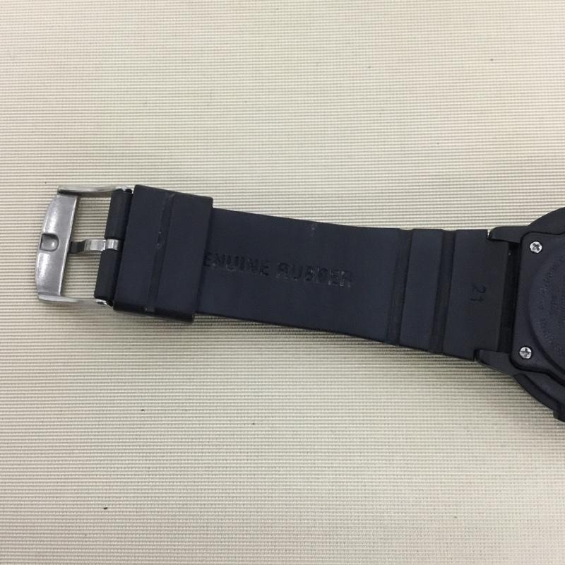 ルミノックス LUMINOX 腕時計 アナログ（クォーツ式） 3000シリーズ ラバーベルト ロゴ、文字 黒 / ブラック /  メンズ USED 古着 中古 10148656