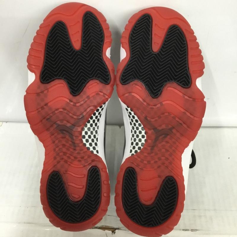 ナイキ NIKE スニーカー スニーカー 378037-061 AIR JORDAN 11 RETRO 26cm 箱有 26.0cm ワンポイント 黒 / ブラック / X 白 / ホワイト / X 赤 / レッド /  メンズ USED 古着 中古 10124203