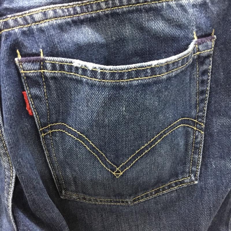リーバイス Levi s パンツ デニム、ジーンズ ハーフパンツ 30インチ 無地 インディゴ / インディゴ /  メンズ USED 古着 中古 10108796