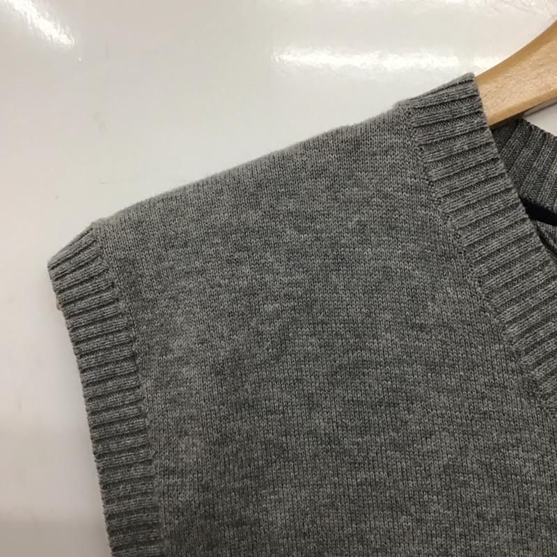 トミーヒルフィガー TOMMY HILFIGER ベスト ベスト ニットベスト ノースリーブカットソー プルオーバー M ロゴ、文字 灰 / グレー /  メンズ USED 古着 中古 10147304