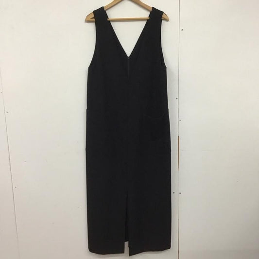 スピック＆スパン Spick & Span ワンピース ロングスカート 20-040-200-3143-4-0 ダブルクロスVネックワンピース 38 無地 黒 / ブラック /  レディース USED 古着 中古 10142237
