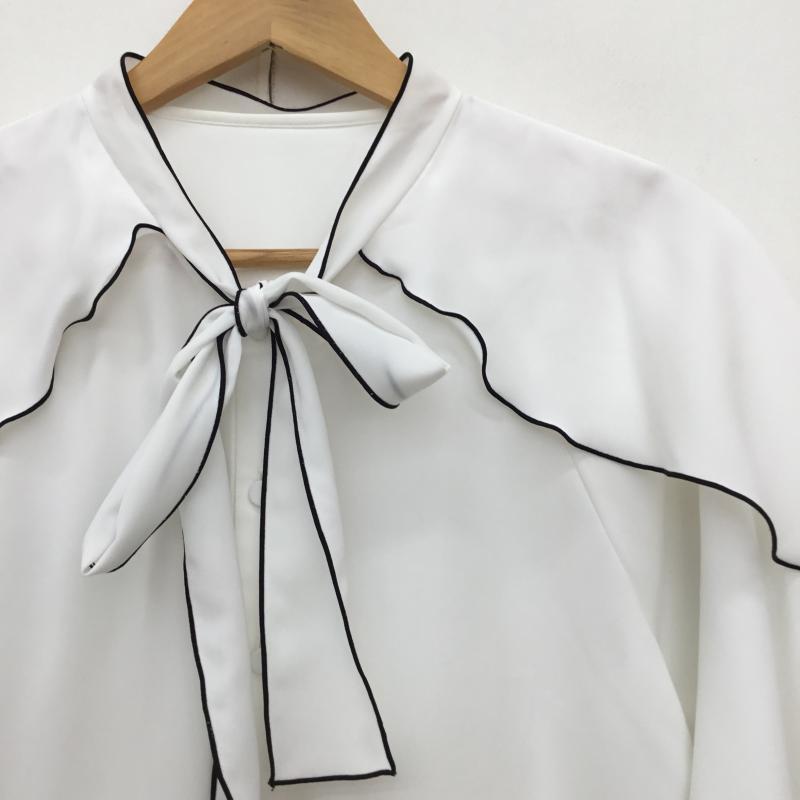 ジルスチュアート JILLSTUART シャツ、ブラウス 長袖 125-3110005 ケープフリルブラウス FREE 無地 白 / ホワイト /  レディース USED 古着 中古 10150338