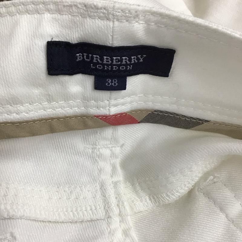 バーバリーロンドン Burberry London パンツ デニム、ジーンズ スリムパンツ カジュアルパンツ ストレートパンツ ストレッチパンツ 38 無地 白 / ホワイト /  レディース USED 古着 中古 10112520