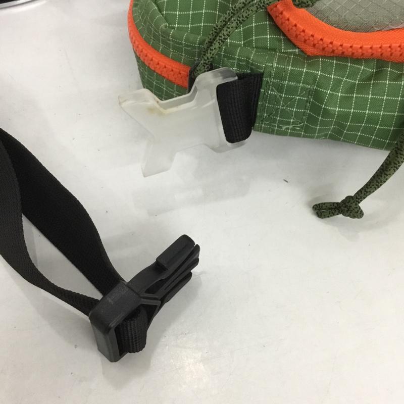 ナイキ NIKE ショルダーバッグ ショルダーバッグ CV1408 328 ヘリテージ 2.0 スモールアイテム バッグ ロゴ、文字 カーキ / カーキ /  メンズ USED 古着 中古 10133923