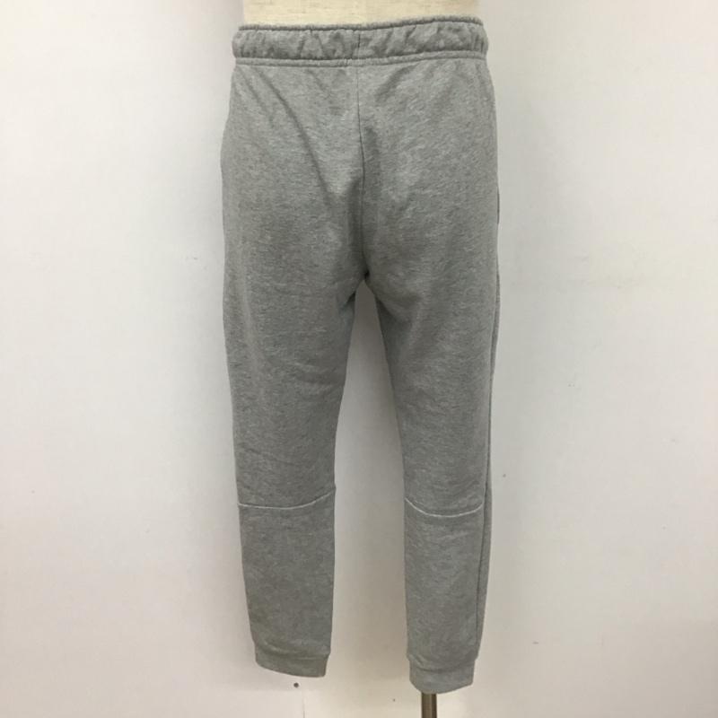 ナイキ NIKE ボトムス ボトムス cz6380-063 テーパードトレーニングパンツ スウェットパンツ スポーツウェア M ロゴ、文字 灰 / グレー /  メンズ USED 古着 中古 10109792