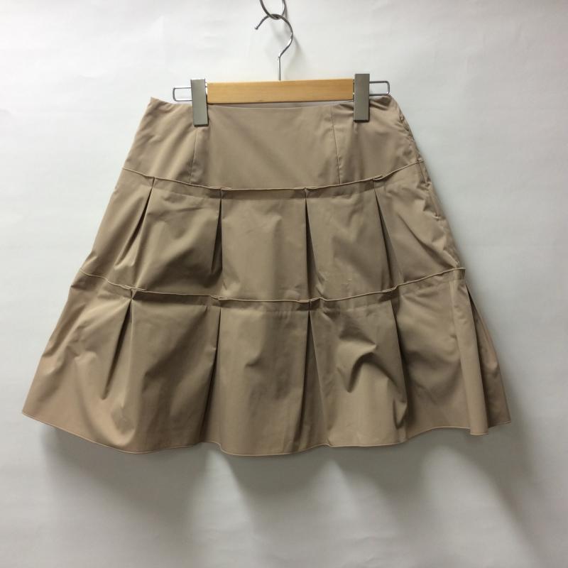 フォクシーニューヨーク FOXEYNEWYORK スカート ひざ丈スカート 38 無地 ベージュ / ベージュ /  レディース USED 古着 中古 10004239