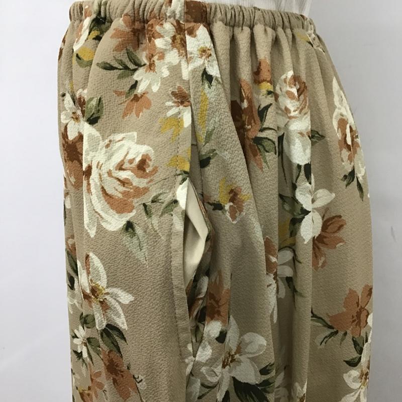 ダズリン dazzlin ワンピース ロングスカート 021750302701 マキシカットコンビ花柄ワンピース 半袖ロングワンピース フレアスカート FREE 花柄 X 総柄 白 / ホワイト / X ベージュ / ベージュ /  レディース USED 古着 中古 10105915